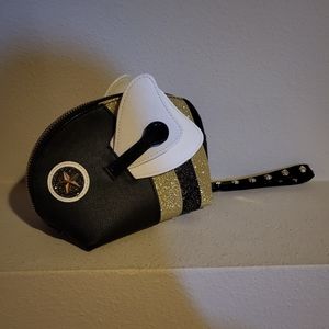 Betsey Johnson bee wristlet purse